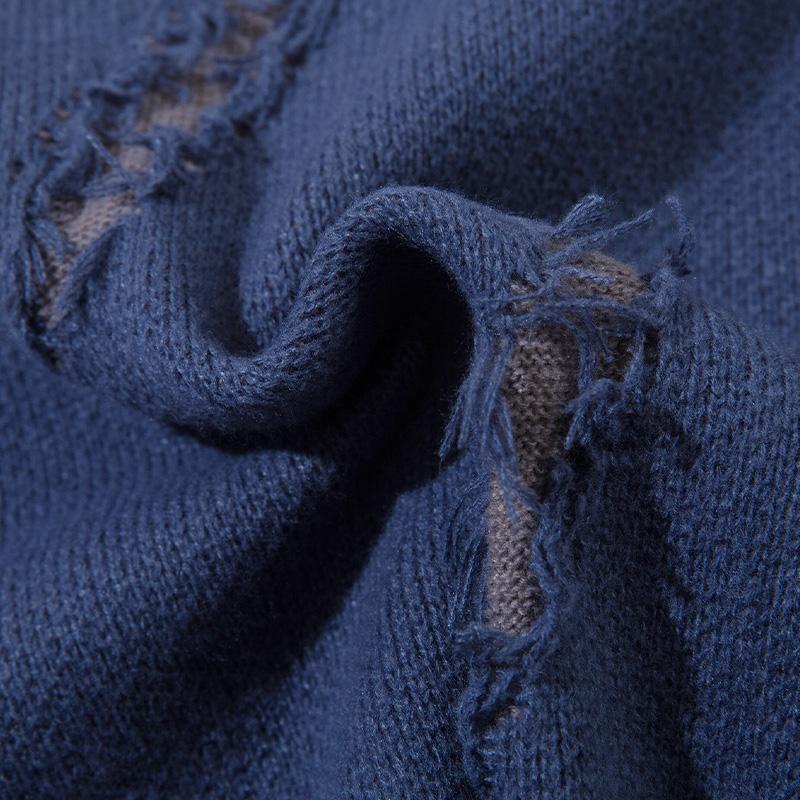 Pençe İzli Yırtık Detaylı Örgü Kazak
