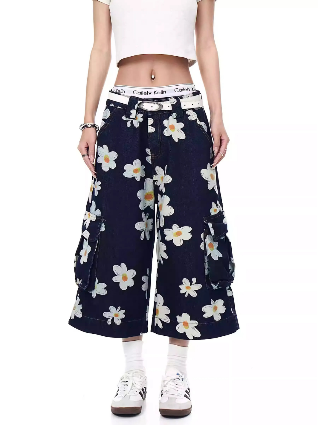 Daisy Print Workwear Shorts