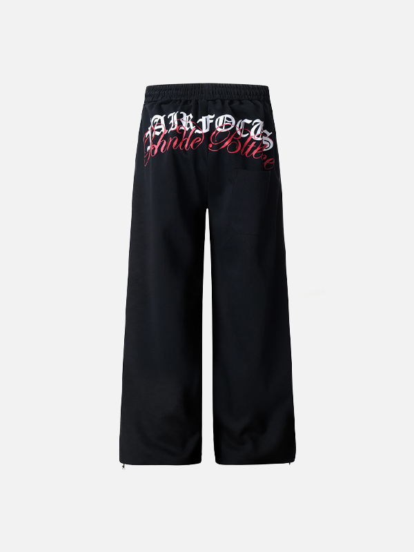 Wide Leg Gotik Baskılı Jogger, detay görünüm — Navra Wear