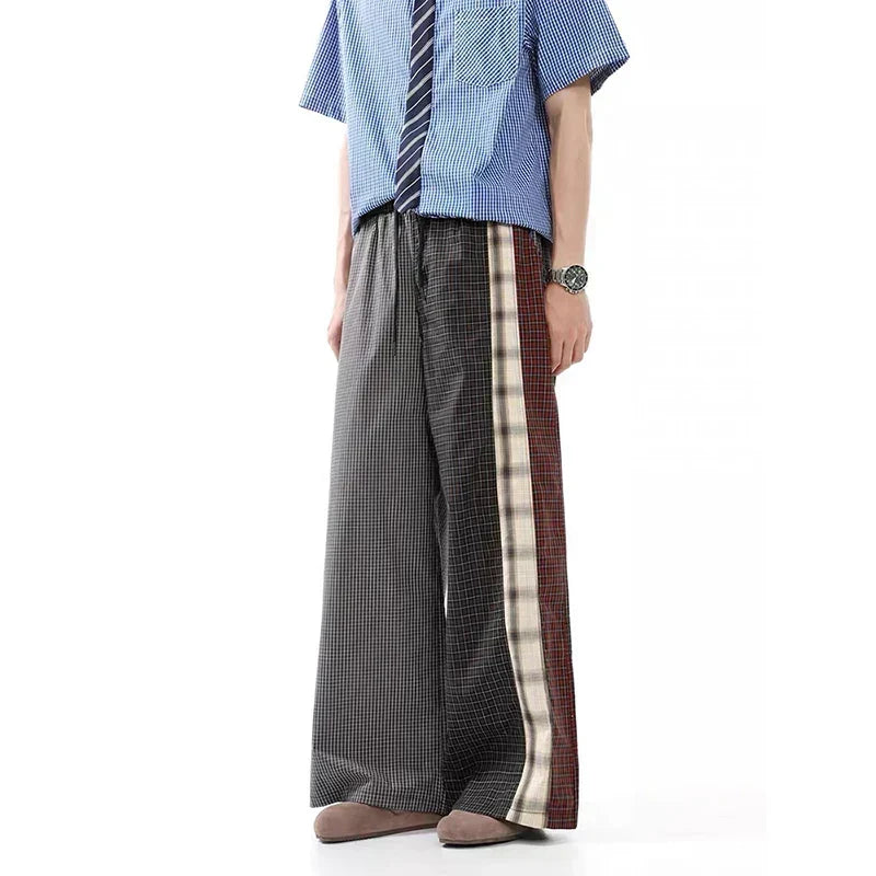 Y2K Wide Leg Ekose Pantolon, yan görünüm — Navra Wear
