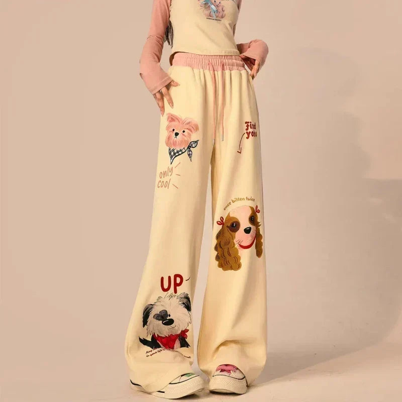 Wide Leg Beli Lastikli Jogger, model üzerinde — Navra Wear