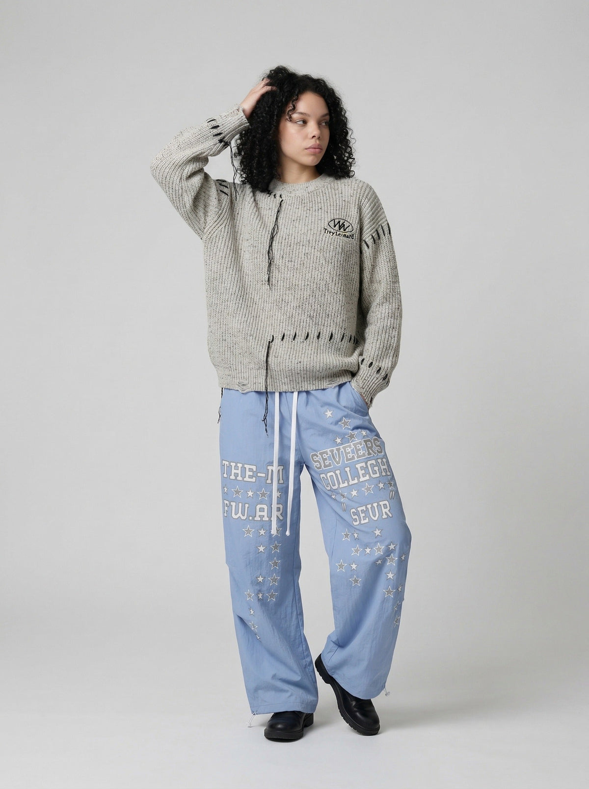 Yıldız Baskılı Geniş Paça Jogger